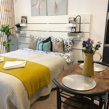 Studio Flat Wythenshawe Luaran gambar